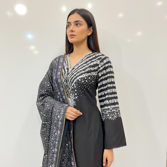 💚 Midnight Onyx Embroidered 3-Piece Cotton Suit