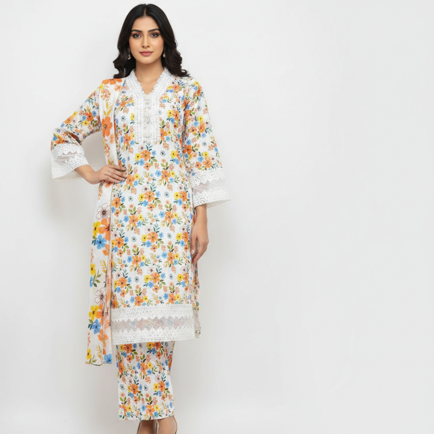 💚 Ivory Meadow Embroidered 3-Piece Lawn Suit