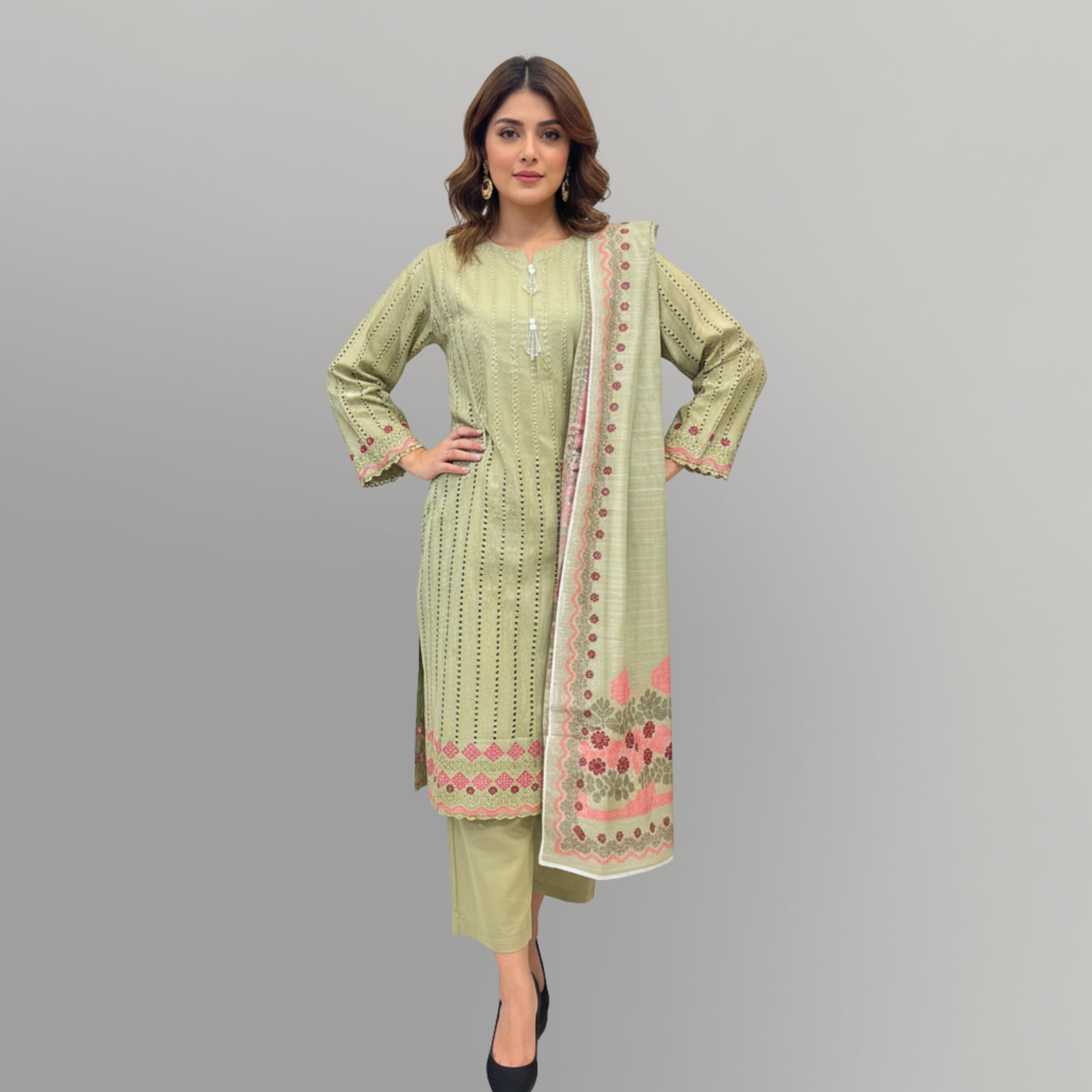💚 Pistachio Allure Embroidered 3-Piece Lawn Suit