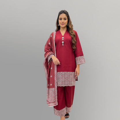 💚 Crimson Luxe Embroidered 3-Piece Lawn cotton Suit