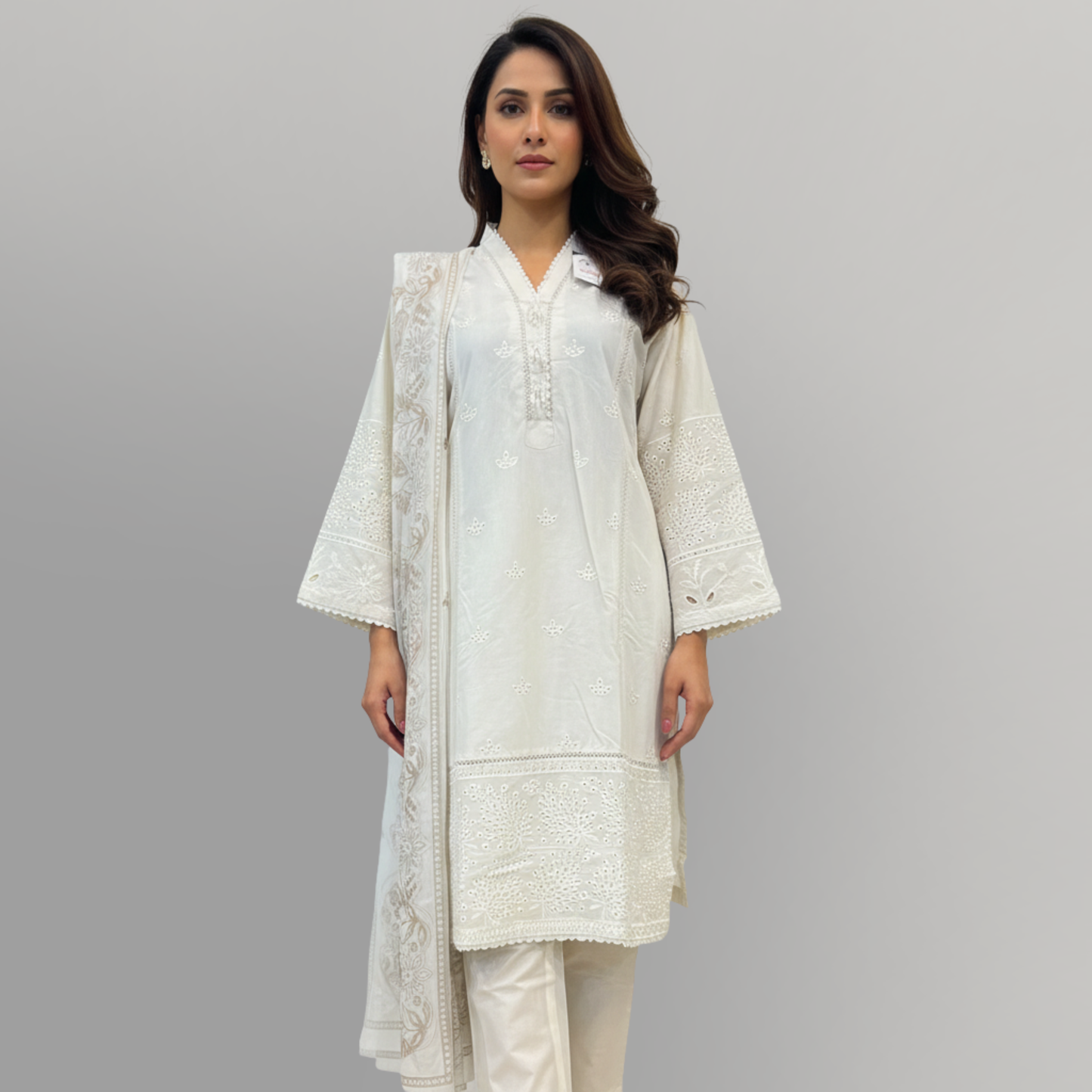 💚 Serene Pearl Embroidered 3-Piece Lawn Suit