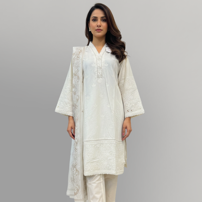💚 Serene Pearl Embroidered 3-Piece Lawn Suit