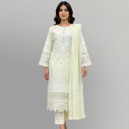 💚 Ivory Charm Embroidered 3-Piece Lawn Suit